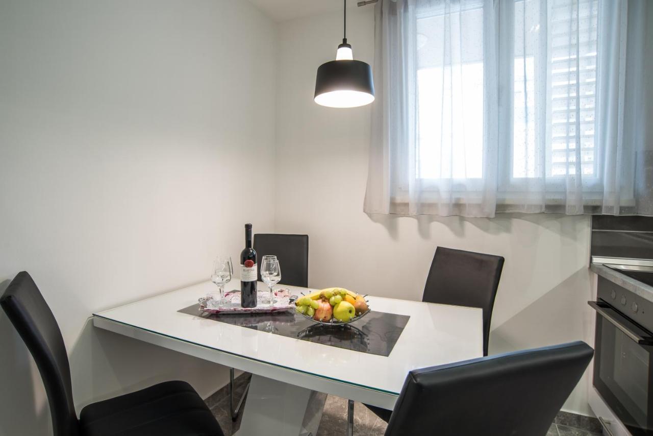 Too Sweet Apartment 1 Split Extérieur photo